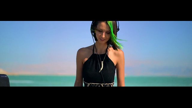 电音节(电子音乐)云蹦迪之 - Miss Monique