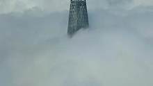 天津地标530米，世界第八高楼，别称，津沽棒，周大福金融中心#地标建筑 #仙境云海 #旅行