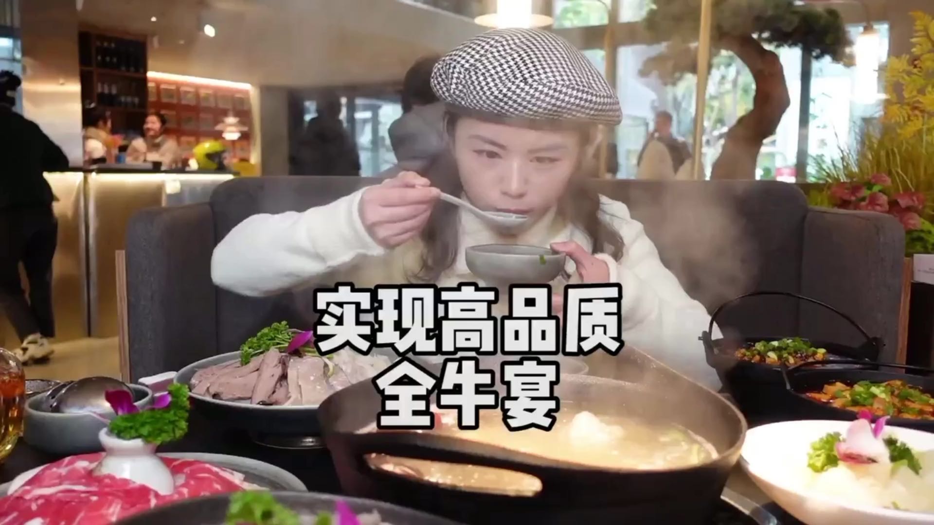 欢迎来到我是三三呀的直播间