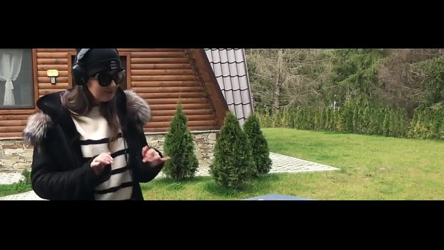 电音节(电子音乐)云蹦迪之 - ZOYA