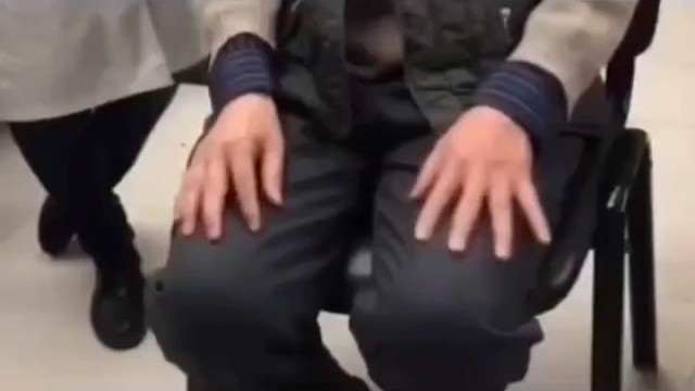 帕金森手抖该怎么办