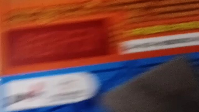 激动的心颤抖的手