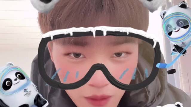 look别发呆
看我造型see哇塞