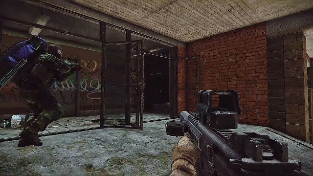 这就是几十块的子弹打四级甲的效果。给我整不会了。