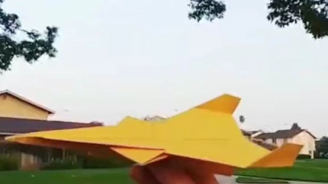 纸飞机