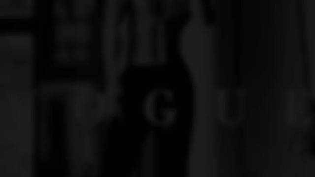 我的骄傲不会向你屈服，但我的爱会.