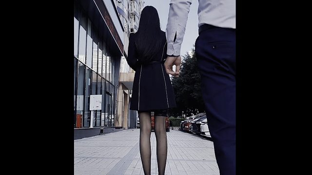 为什么还不换新能源呢？这加的那儿是油嘛，分明是哥哥的眼泪