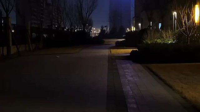 风已经开始有春天的味道了我们何时能相见