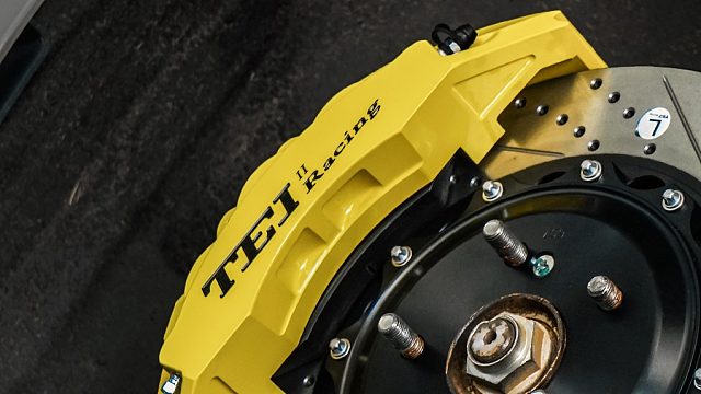 刹车脚感很突兀不够线性，本田雅阁升级tei p60es刹车卡钳套件