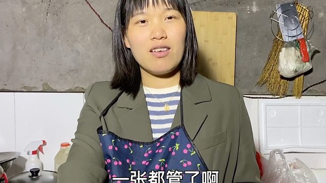 小伙终于扬眉吐气了，这次把媳妇给整懵了，整个过程刺激又搞笑