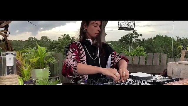 电音节(电子音乐)云蹦迪之 - Netta Zeevy