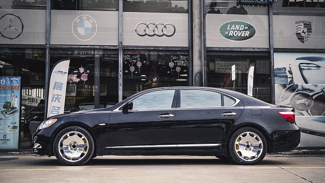 汽车改装，雷克萨斯LS460L升级TEI刹车套件，前S60后S40#TEI刹车