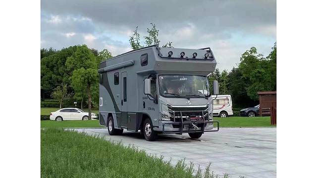 网红一号，全铝车身高配现车即将下线
定金留车
高配置大空间，1200AH锂电➕800W太阳能板