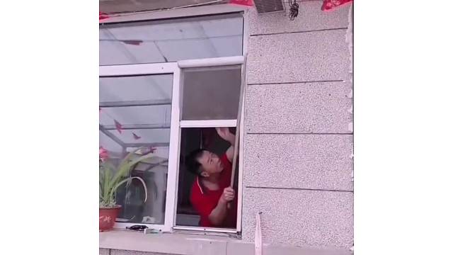 这熊孩子目的是什么？