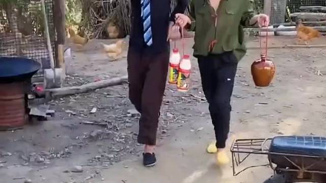 专制不开心的看一遍笑一遍