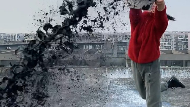 明明可以靠泼墨发家致富，你非得把墨水画成骏马赚钱