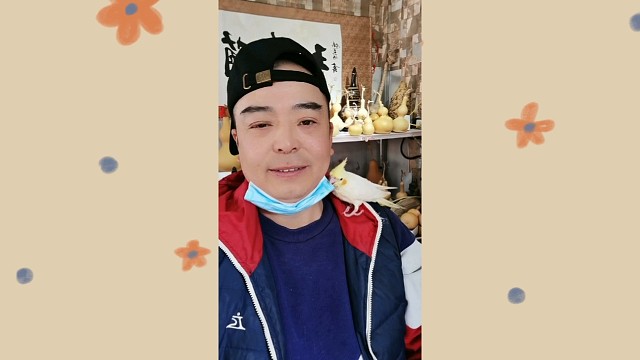 口技鸟叫逗玄凤鹦鹉