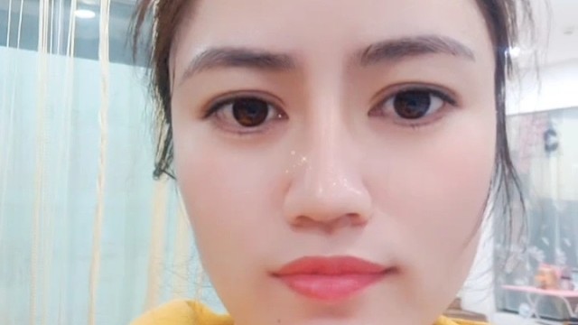 看见美美的你就开心