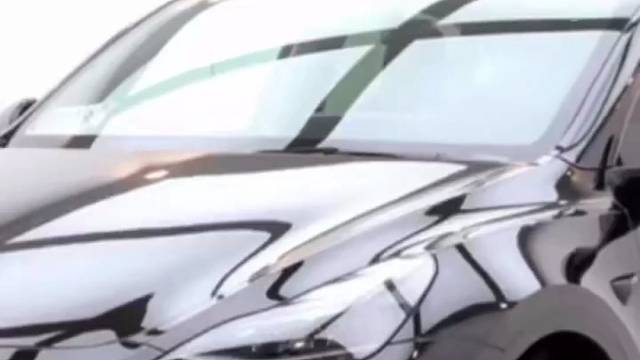 特斯拉涨价狂魔