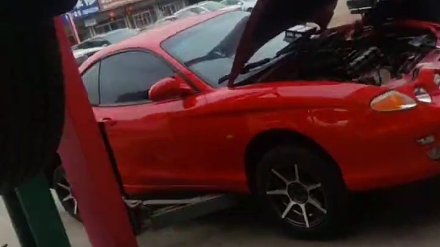 一款比较另类的99年小跑车