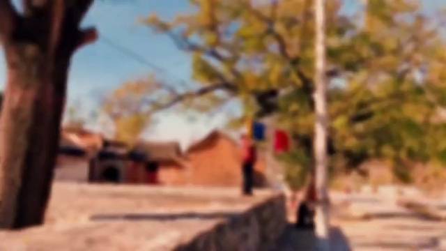 “生命太短，没有时间留给遗憾，若不是终点，请微笑一直向前”