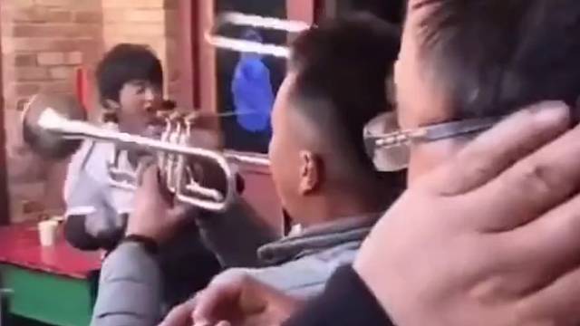 能祝我生日快乐吗