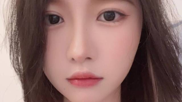 想我的话，关注微博：虎牙小小奶瓶儿