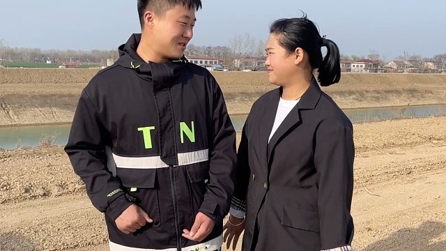 对象妈妈生病不舒服，姑娘担心小伙嫌弃不让进门，小伙的话让人点赞