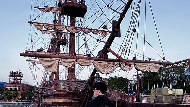 传说中你为爱甘心被搁浅