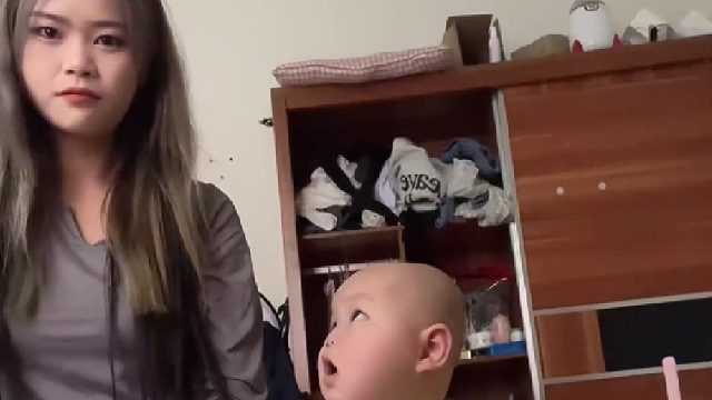 宝宝：你这是哪根经不对了