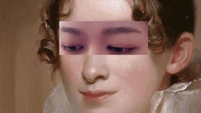 摘下眼镜连屏幕都看不清