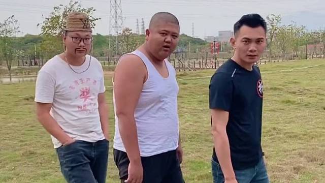 咱三这脸今天是丢到太平洋了