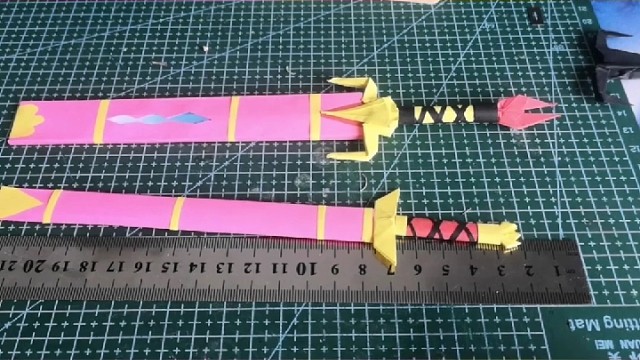 纸剑模型，可以做到一比一真剑大小