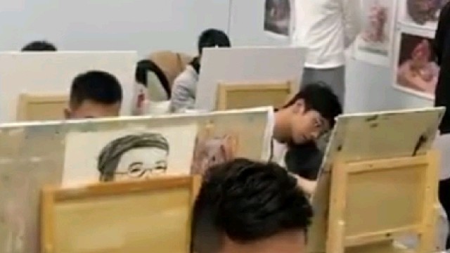 没学过美术的人可能觉得很牛逼但是对于有学美术的人来说是真牛逼！