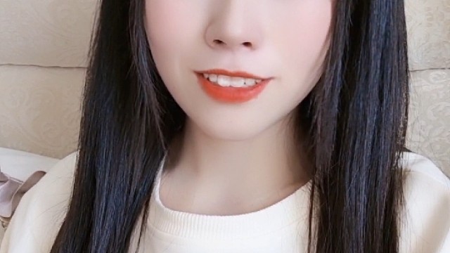 觉得我好看的扣1，不好看的扣眼珠子~