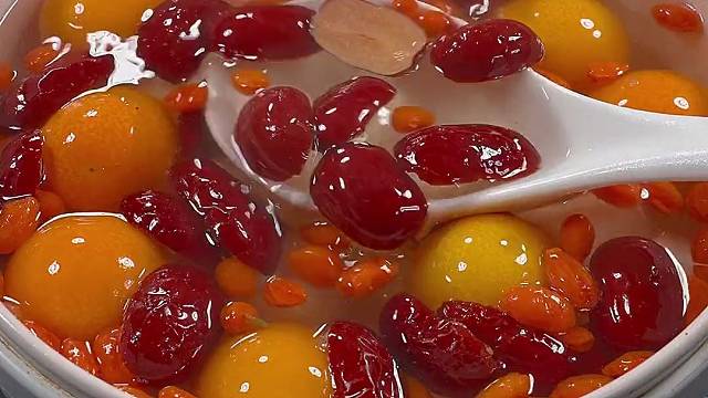 小时候奶奶经常炖给我喝！你们有喝过吗？