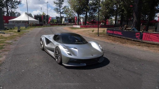 以前只认识迈凯伦，直到现在，我见到了路特斯