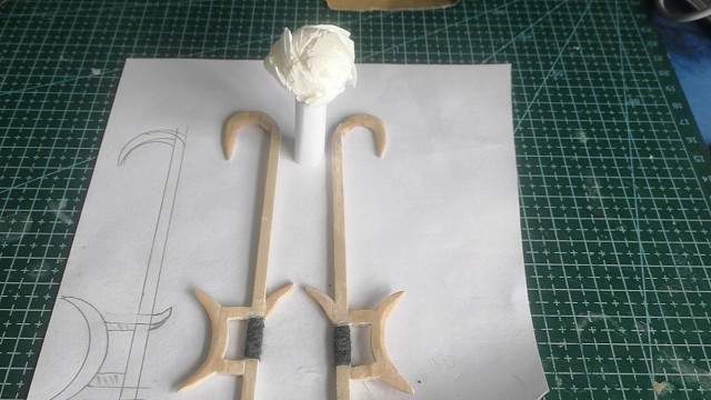 十八般兵器，钩。