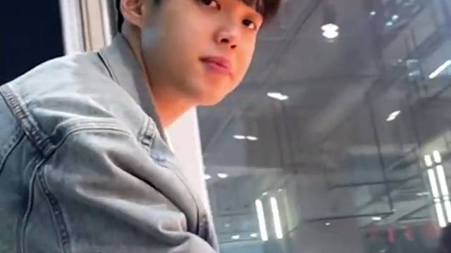 当我突然给男闺蜜下跪