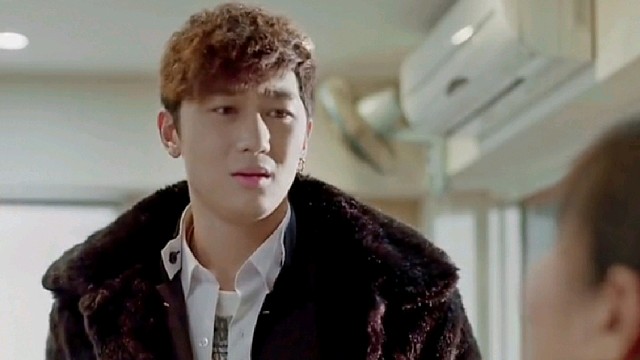 不出所料的话，一个学期全班都讲东北话了