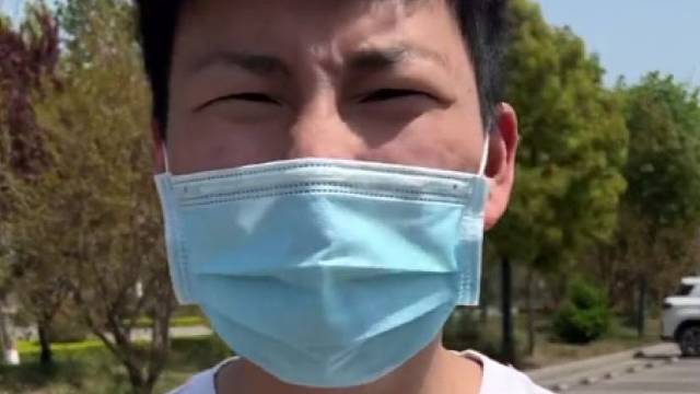 请叫我靓仔