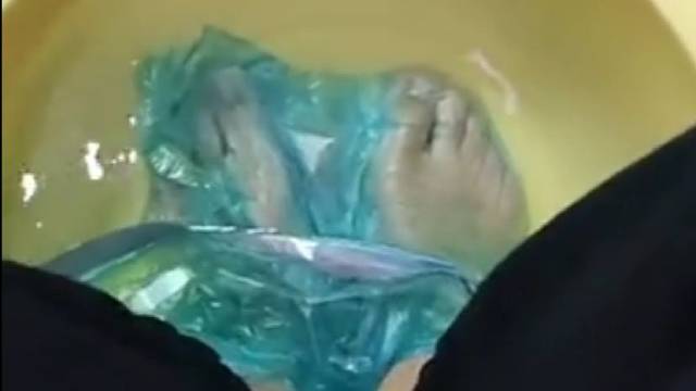 我发明的洗脚不用擦脚了