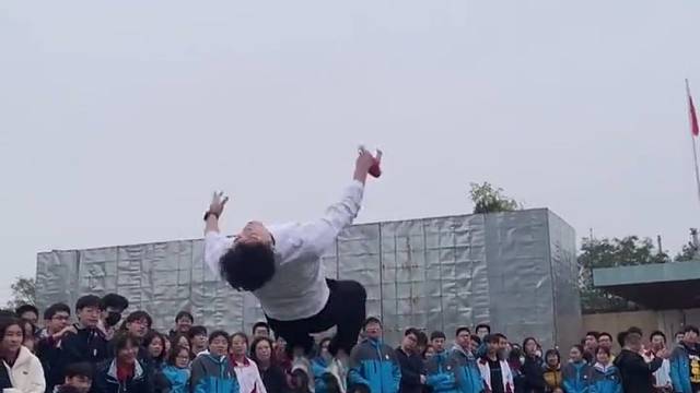 上几年学就有几年有限择偶权！