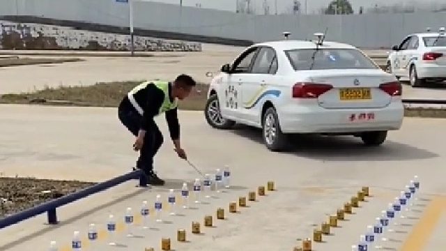 真是一个尽职的教练。