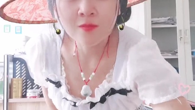 没事的时候跳一跳。