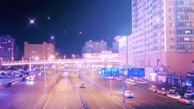 世事难料，不是每个人都像你想象的那么好，可能只是表面上的仁慈，不经历些事情是看不清人心的!