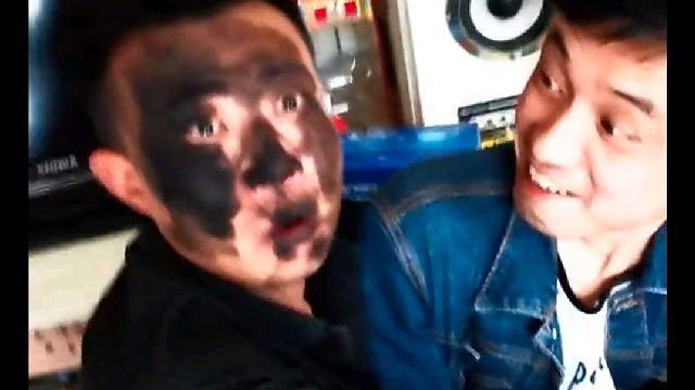 没想到小丑竟是自己