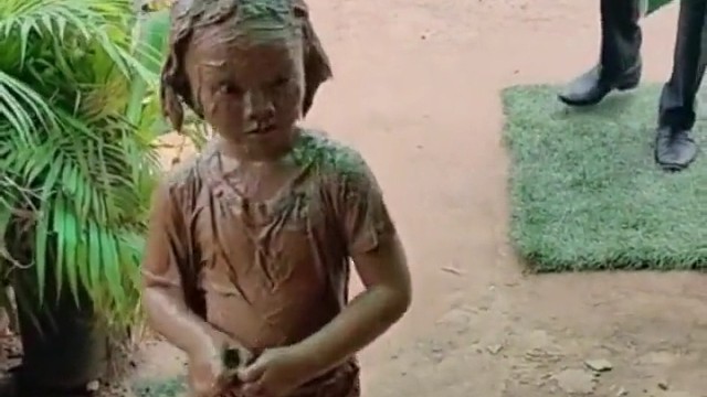 一脸淡定，内心忐忑