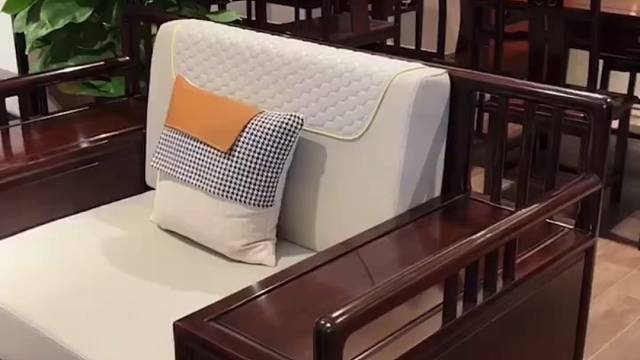 新中式轻奢风，年轻人喜欢摆风格，老人家喜欢坐的配置！#泉州众享相传红木家具