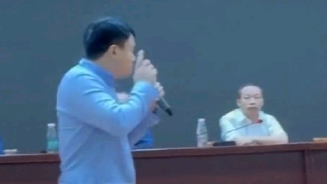 这位家长给老师深深地上了